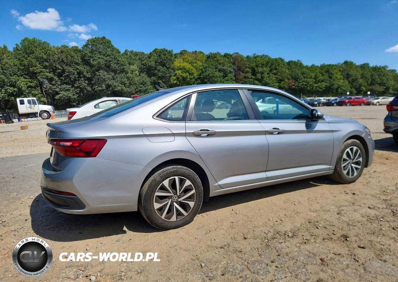 2024 Volkswagen Jetta S VIN:3VW5M7BU1RM002785 - 3