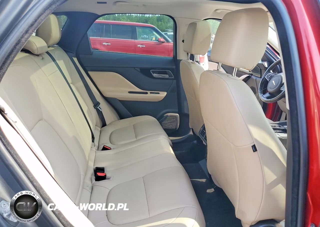 2018 Jaguar F-Pace 20D Premium VIN:SADCJ2FN3JA241396 - 10