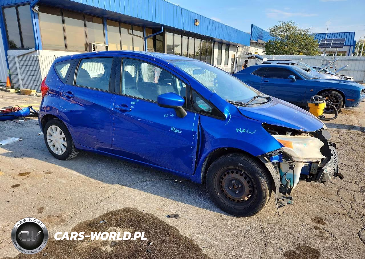 2015 Nissan Versa Note Sv VIN:3N1CE2CP8FL402754 - 4