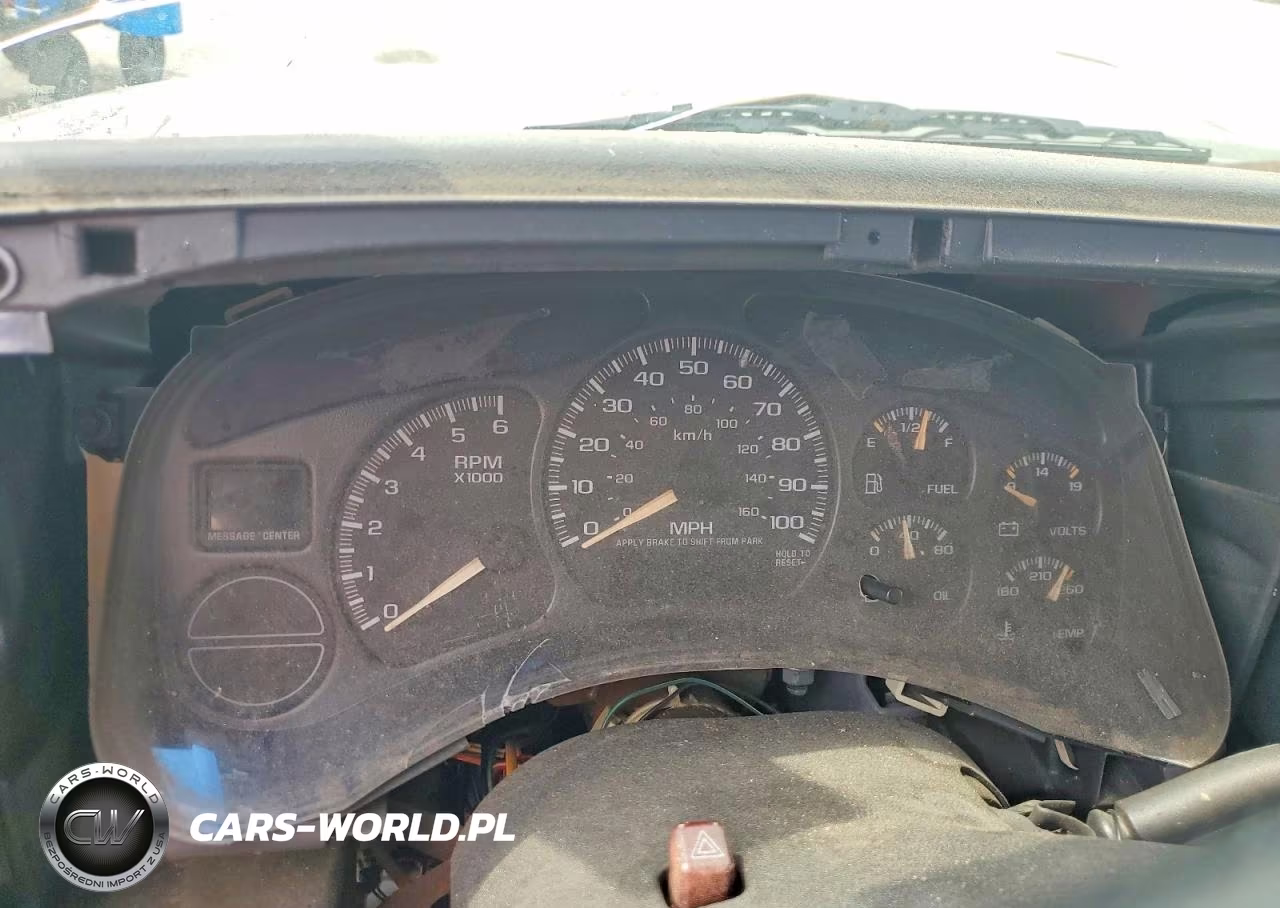 2002 Chevrolet Tahoe K1500 VIN:1GNEK13V72J303228 - 9