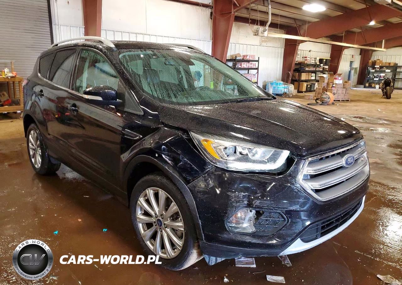 2017 Ford Escape Titanium VIN:1FMCU9J90HUE10252 - 4