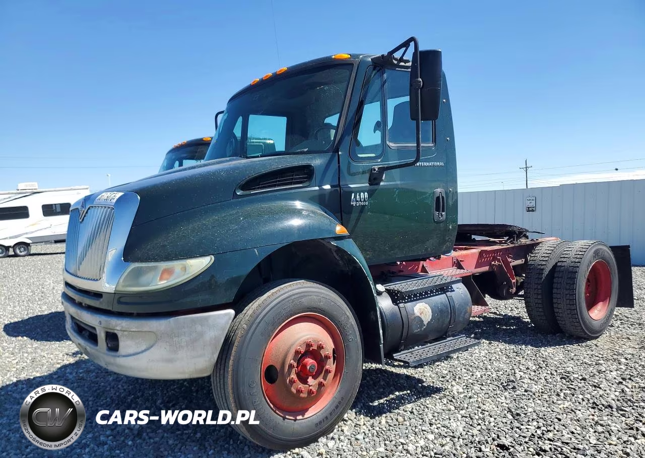 2007 International 4400 Semi Truck – zdjęcie 1 z 13