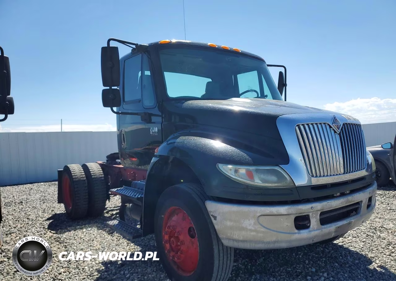 2007 International 4400 Semi Truck VIN:1HSMTAAN07H468385 - 4