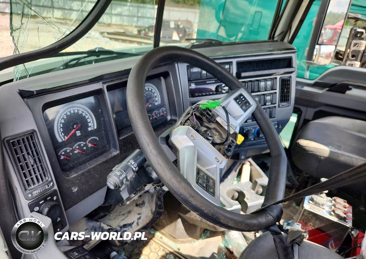 2021 Mack Anthem Semi Truck VIN:1M1AN2GY2MM021704 - 8