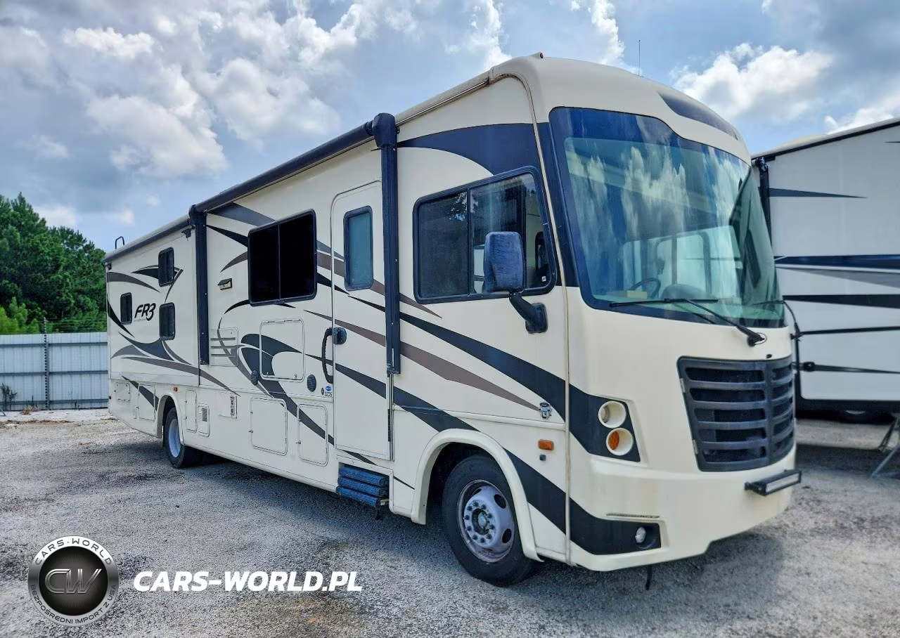 2018 Ford F53 VIN:1F66F5DY5J0A03969 - 10