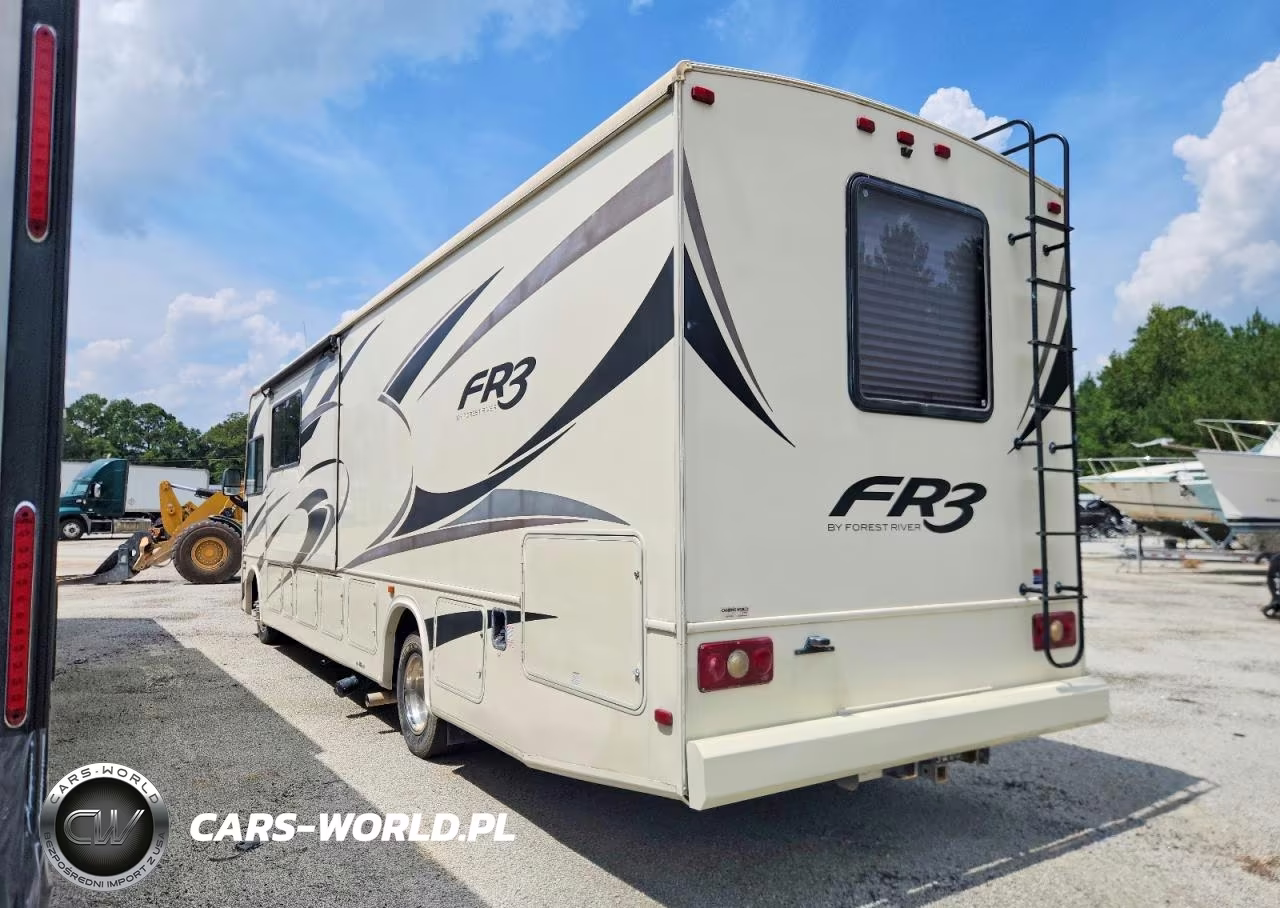 2018 Ford F53 VIN:1F66F5DY5J0A03969 - 3