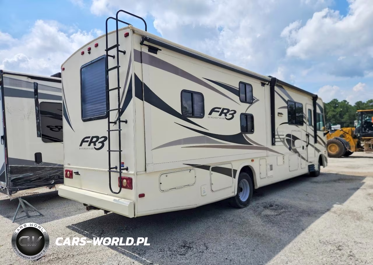 2018 Ford F53 VIN:1F66F5DY5J0A03969 - 4
