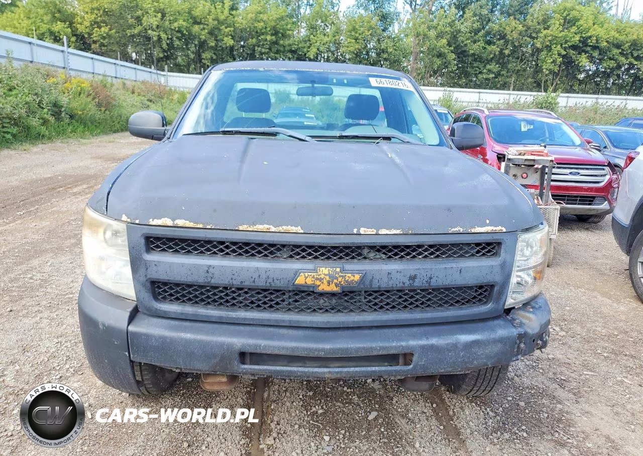 2011 Chevrolet Silverado C1500 VIN:1GCNCPEX9BZ391983 - 5