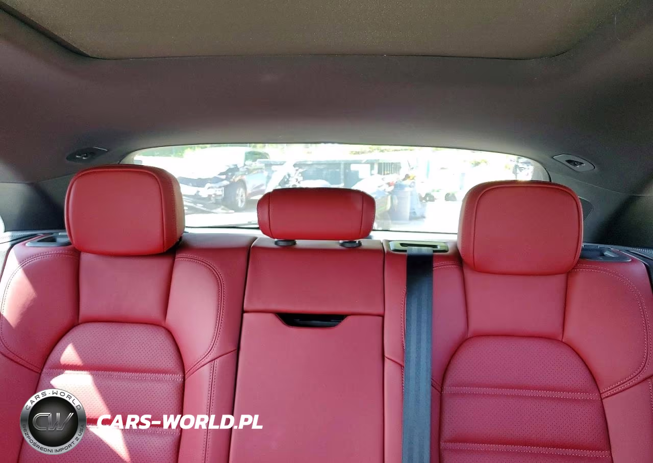 2022 Porsche Macan VIN:WP1AA2A51NLB07750 - 10