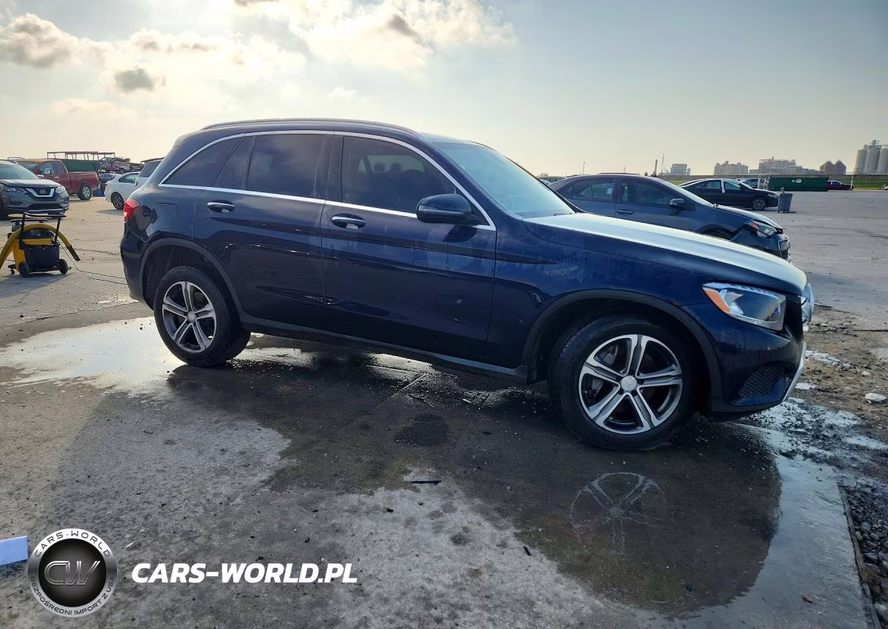 2017 Mercedes-Benz Glc 300 4Matic VIN:WDC0G4KBXHF156597 - 4