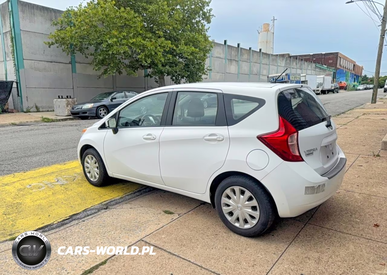 2015 Nissan Versa Note Sv VIN:3N1CE2CP4FL440790 - 3