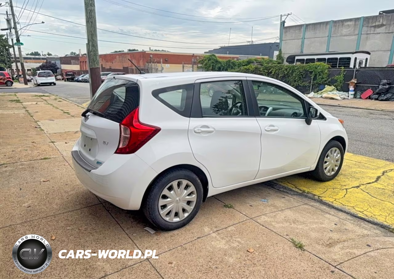 2015 Nissan Versa Note Sv VIN:3N1CE2CP4FL440790 - 4