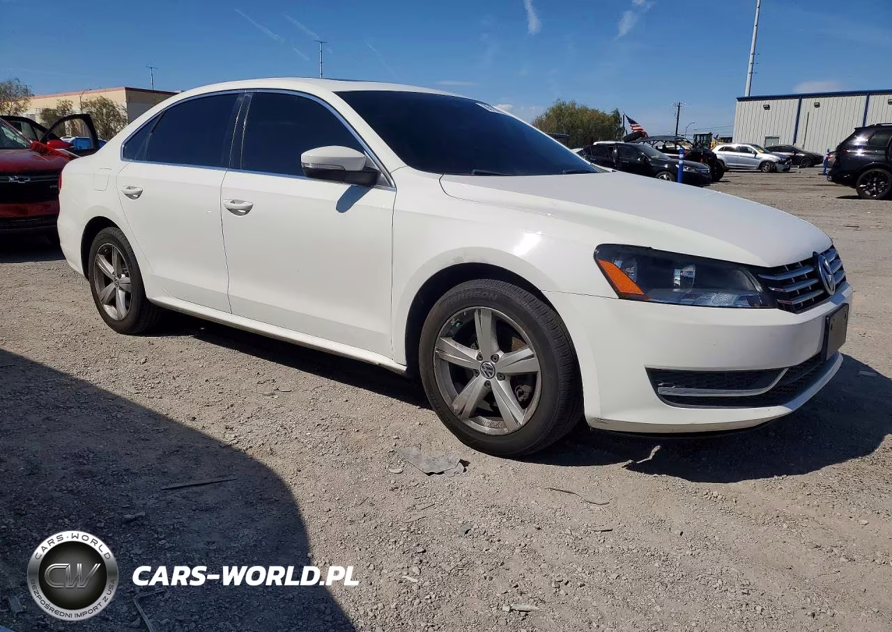 2013 Volkswagen Passat Se VIN:1VWBN7A37DC122609 - 4