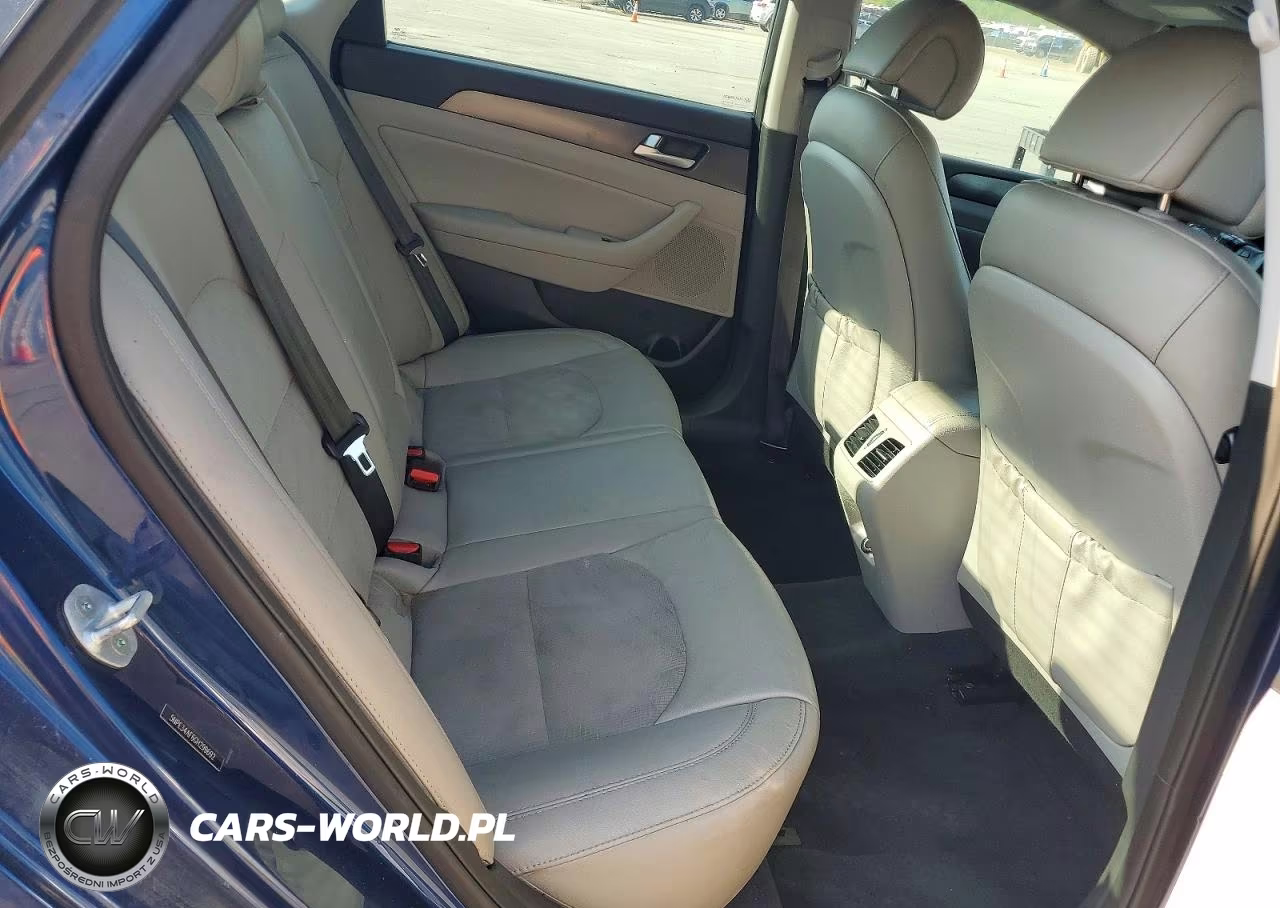 2016 Hyundai Sonata Sport VIN:5NPE34AF6GH299692 - 10