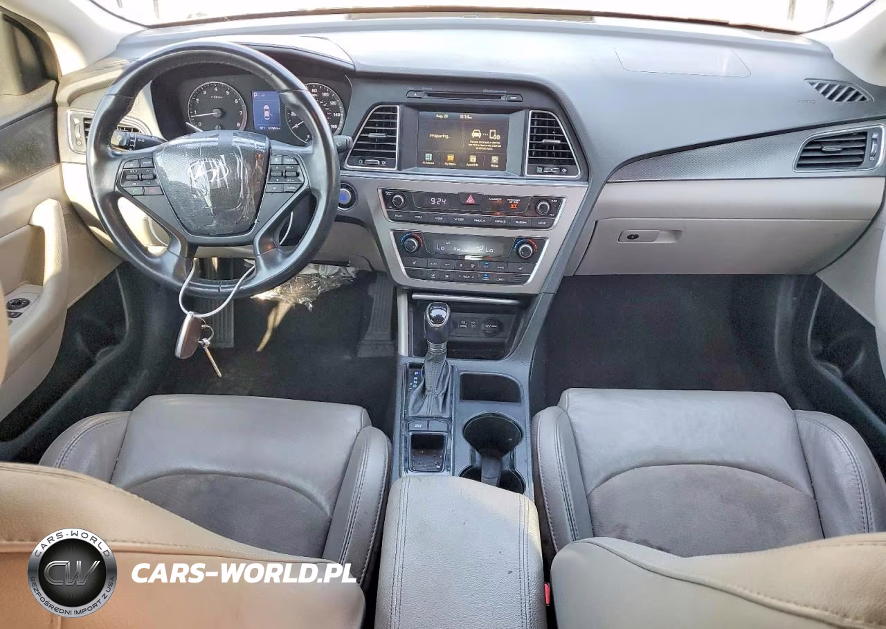 2016 Hyundai Sonata Sport VIN:5NPE34AF6GH299692 - 8