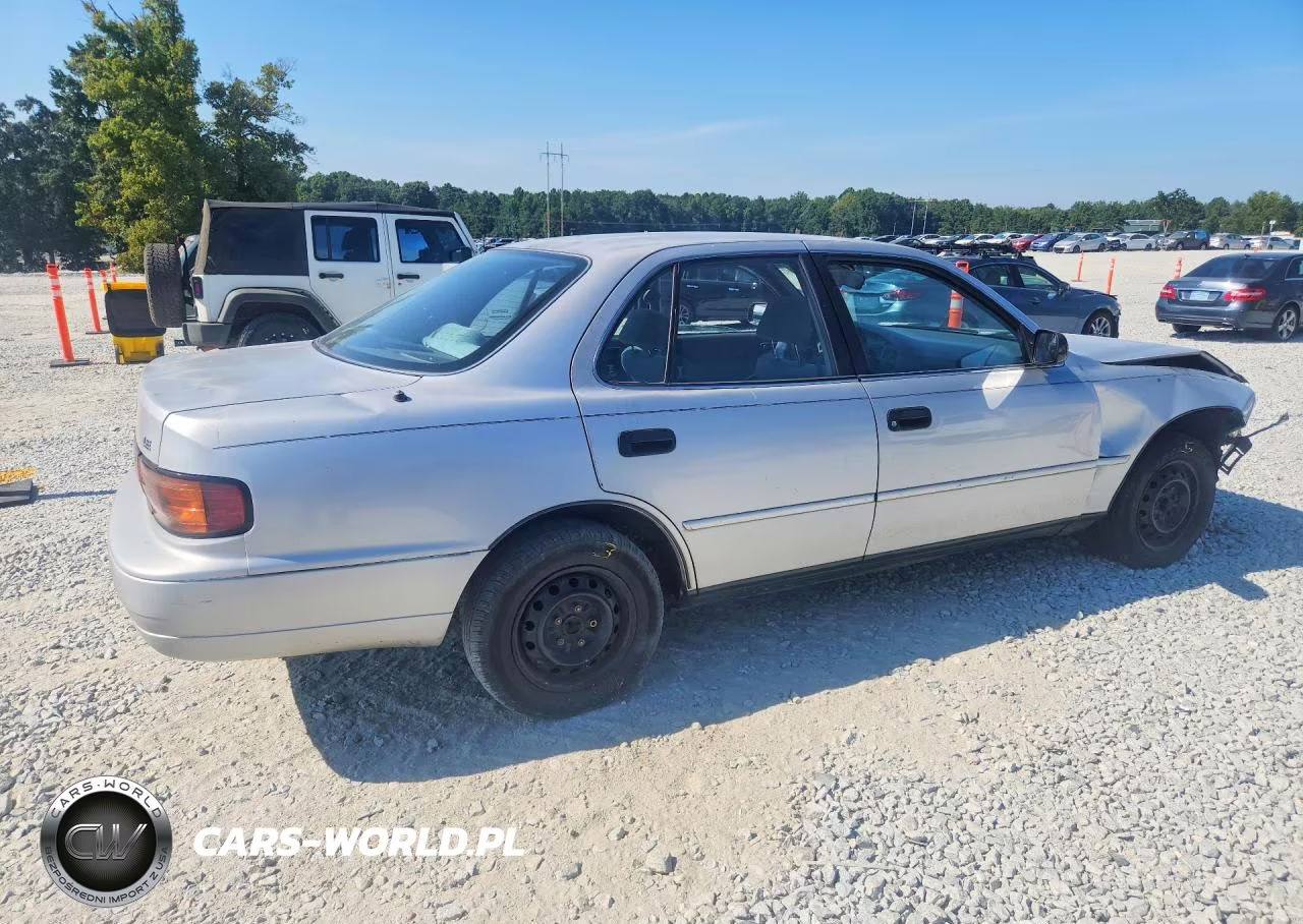 1992 Toyota Camry Le VIN:4T1SK12E9NU160326 - 3