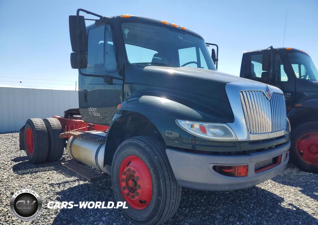 2015 International 4300 Semi Truck VIN:3HCMMAAN2FL736314 - 4