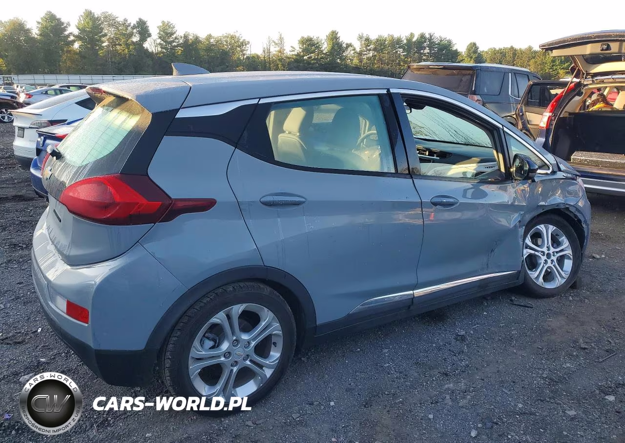 2021 Chevrolet Bolt Ev Lt VIN:1G1FW6S04M4107892 - 3