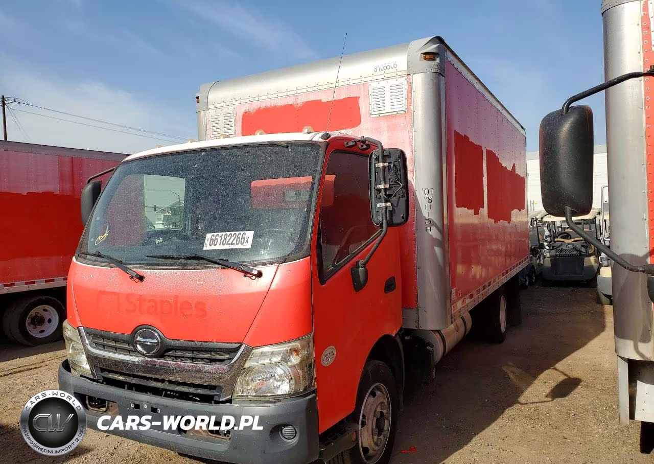 2018 Hino 195