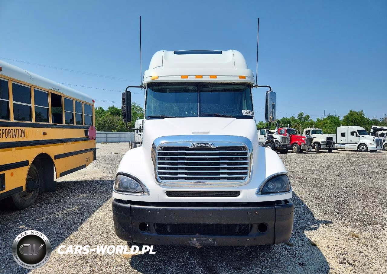2007 Freightliner Columbia 120 Semi Truck VIN:1FUJA6CK07LX63333 - 13