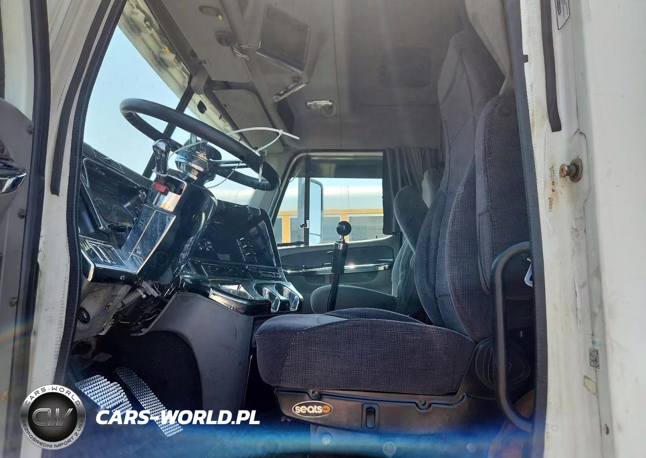 2007 Freightliner Columbia 120 Semi Truck VIN:1FUJA6CK07LX63333 - 7