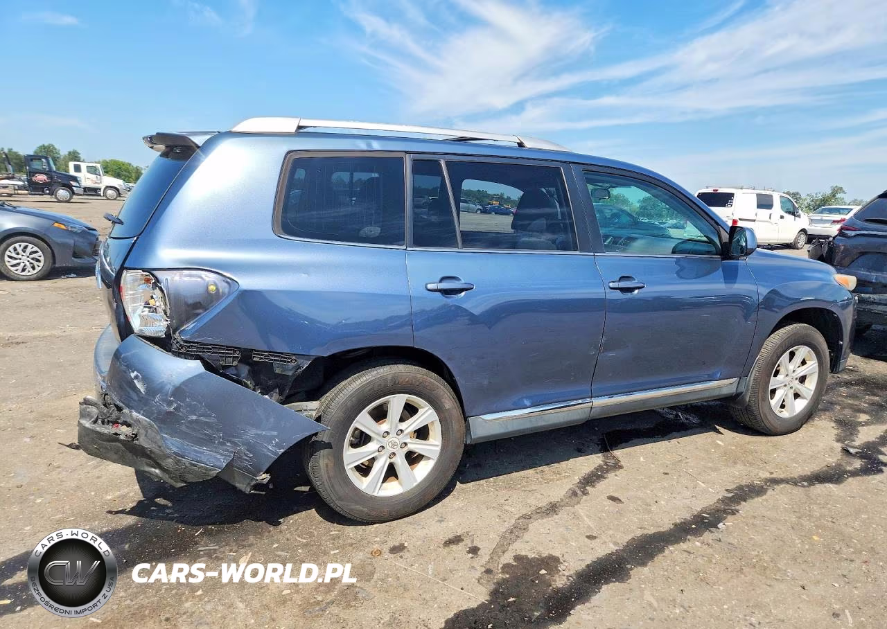 2013 Toyota Highlander Base VIN:5TDZA3EH7DS043466 - 3