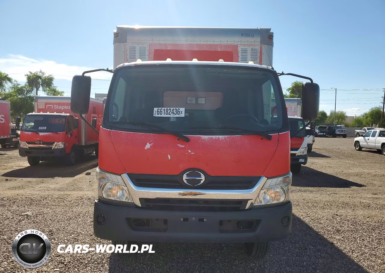 2018 Hino 195 Box Truck VIN:JHHSDM2HXJK006396 - 5