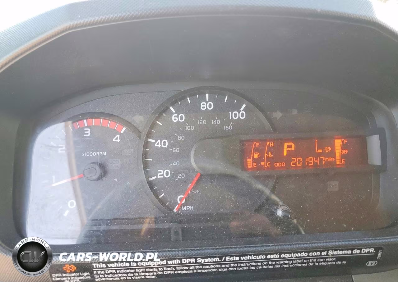 2018 Hino 195 Box Truck VIN:JHHSDM2HXJK006396 - 9