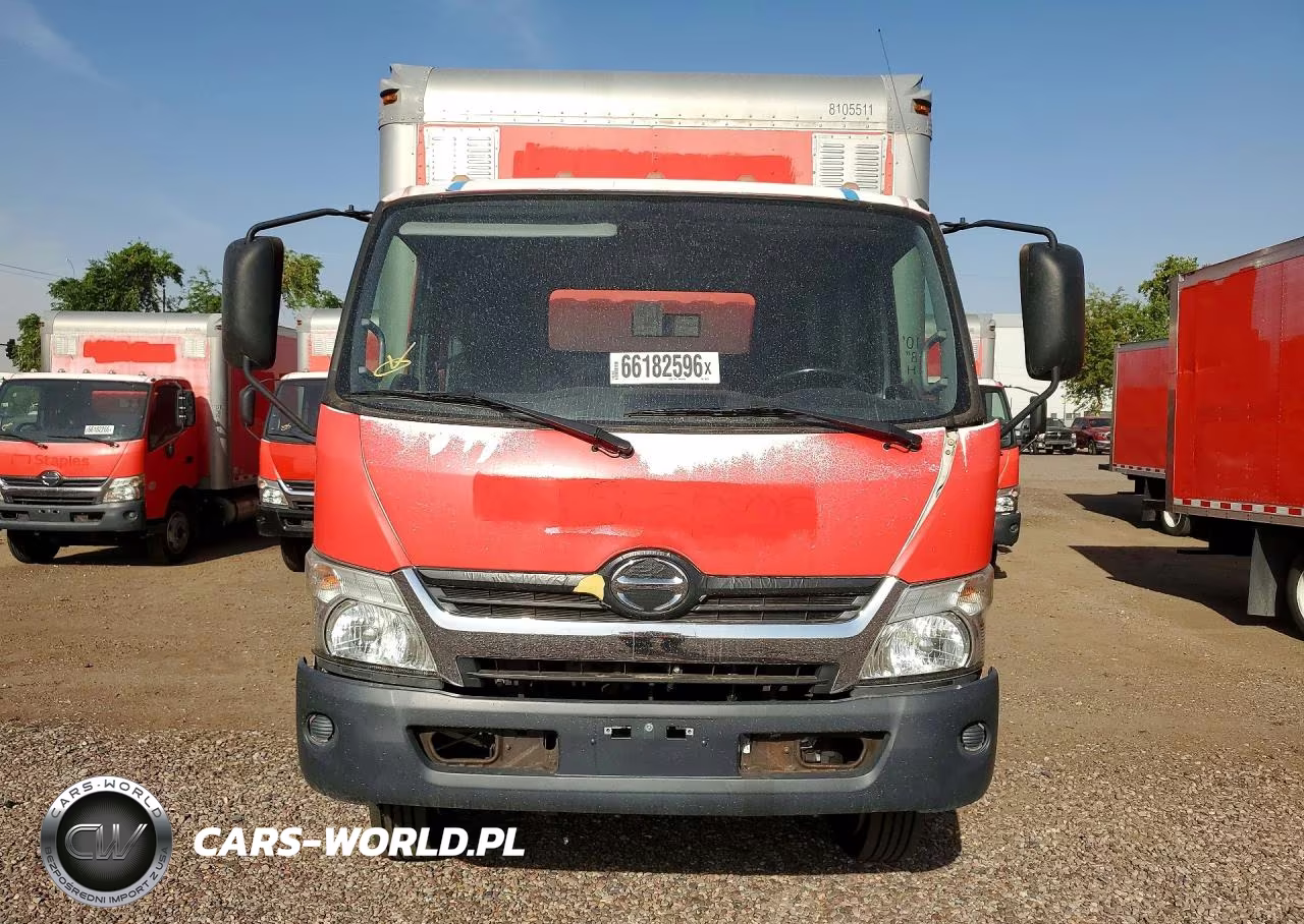 2018 Hino 195 Box Truck VIN:JHHSDM2H7JK006324 - 5