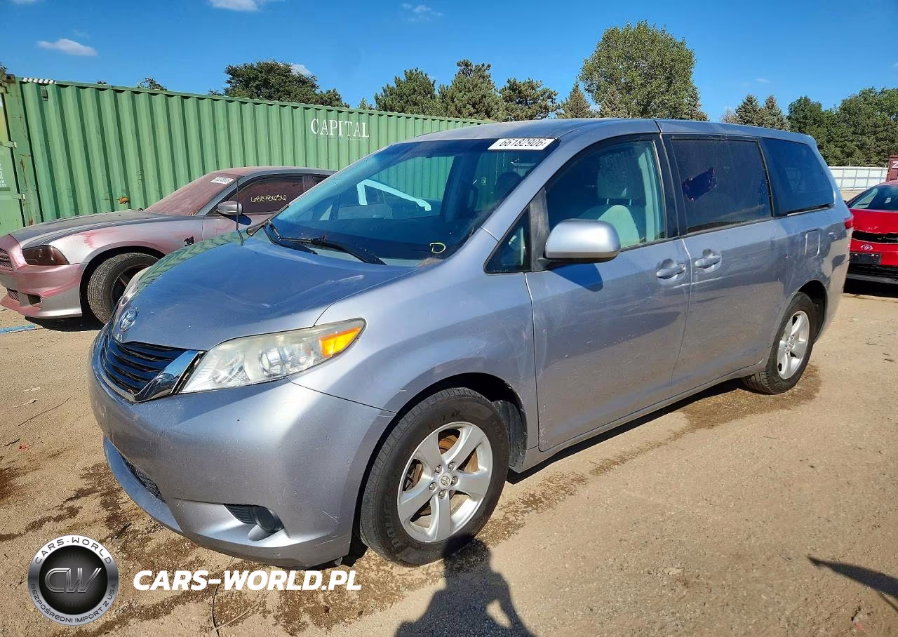 2012 Toyota Sienna Le 8-Passenger VIN:5TDKA3DC5CS015543 - 1