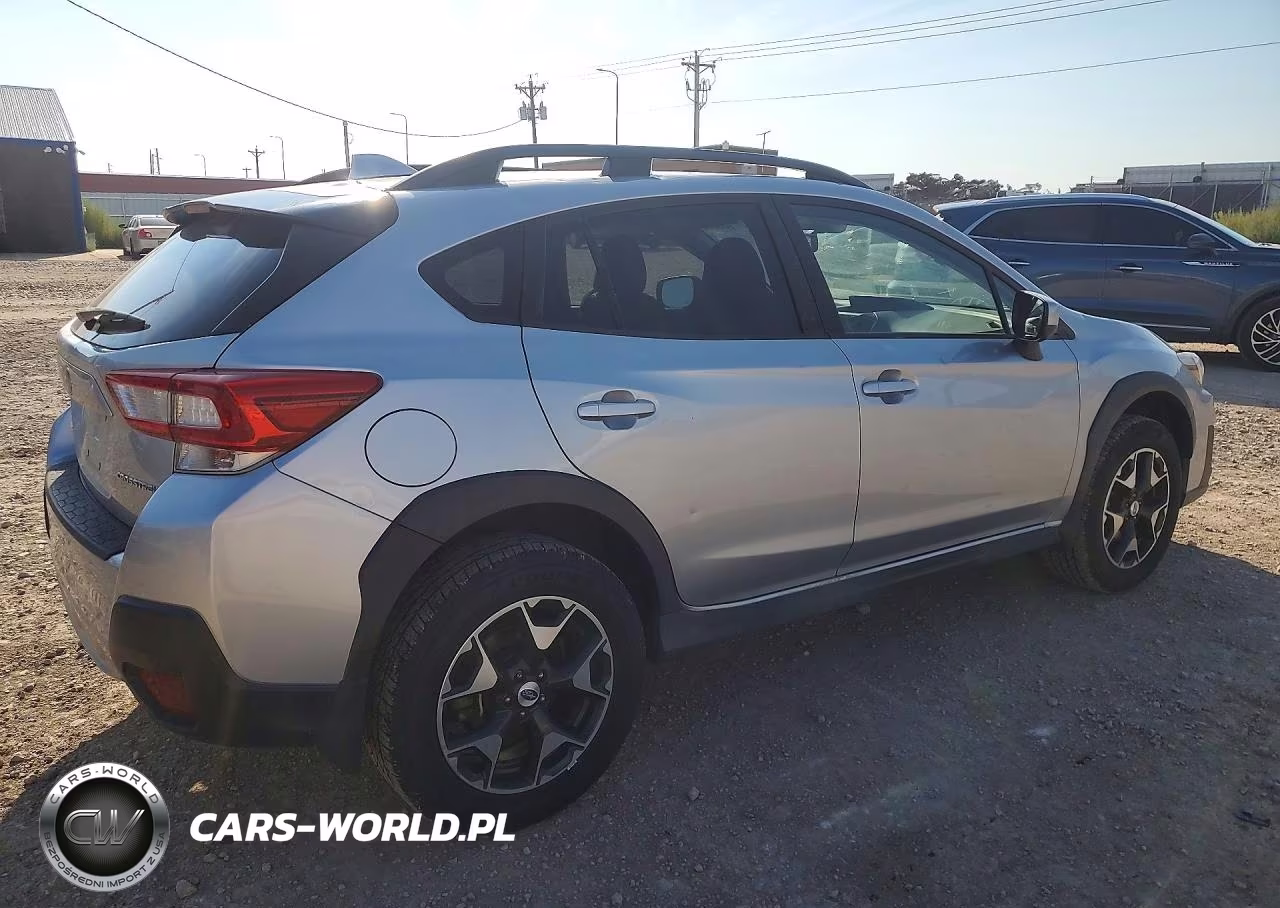 2018 Subaru Crosstrek Premium VIN:JF2GTADC9JH289769 - 3