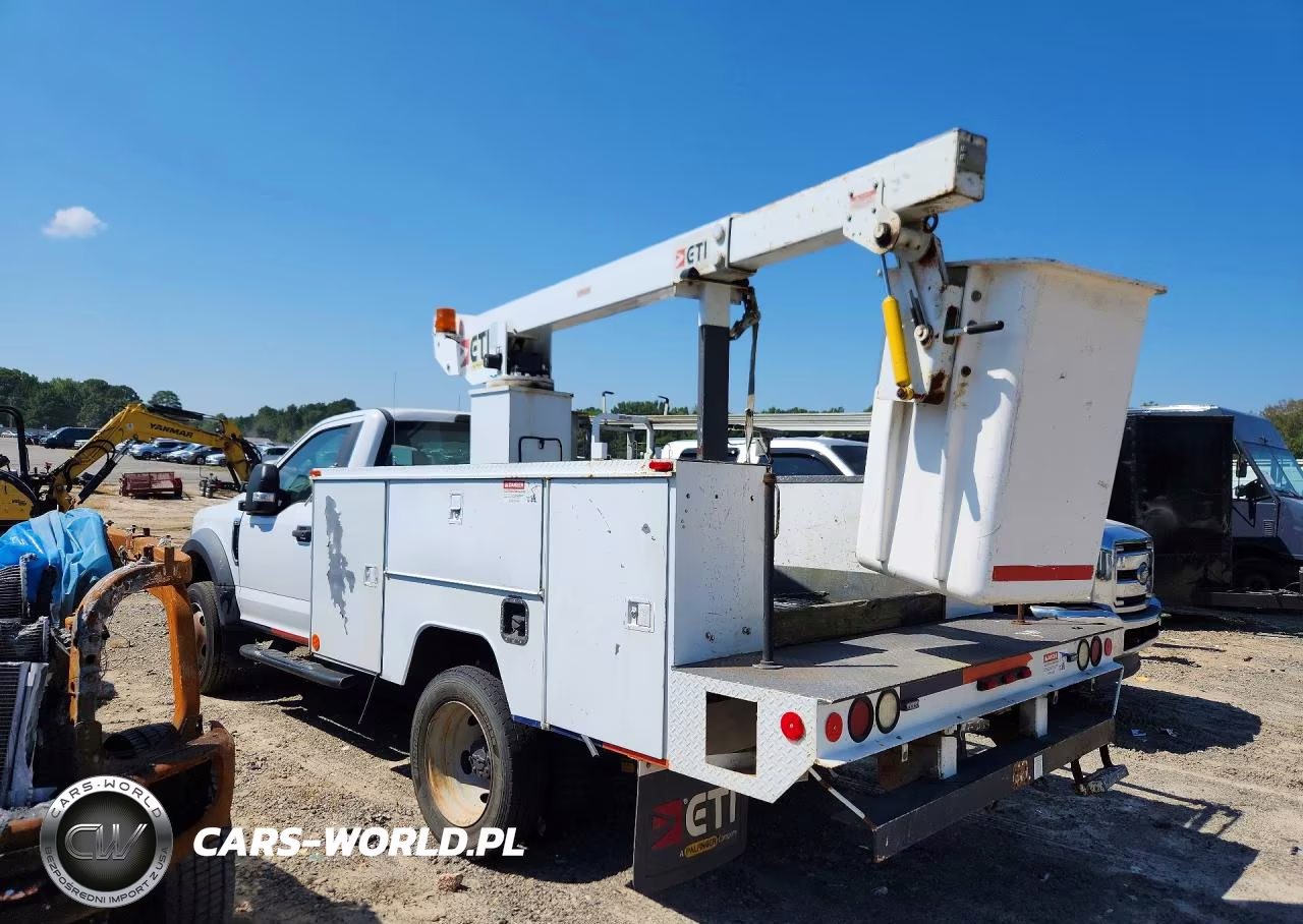 2017 Ford F450 Super Duty Bucket Truck VIN:1FDUF4GY3HEB23238 - 2