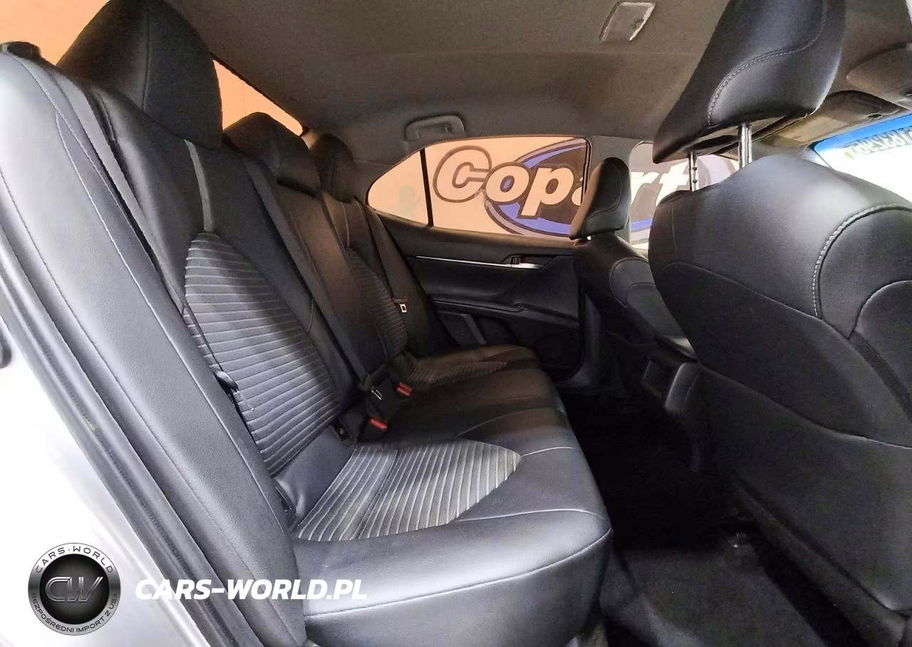 2018 Toyota Camry Se VIN:JTNB11HKXJ3011908 - 10