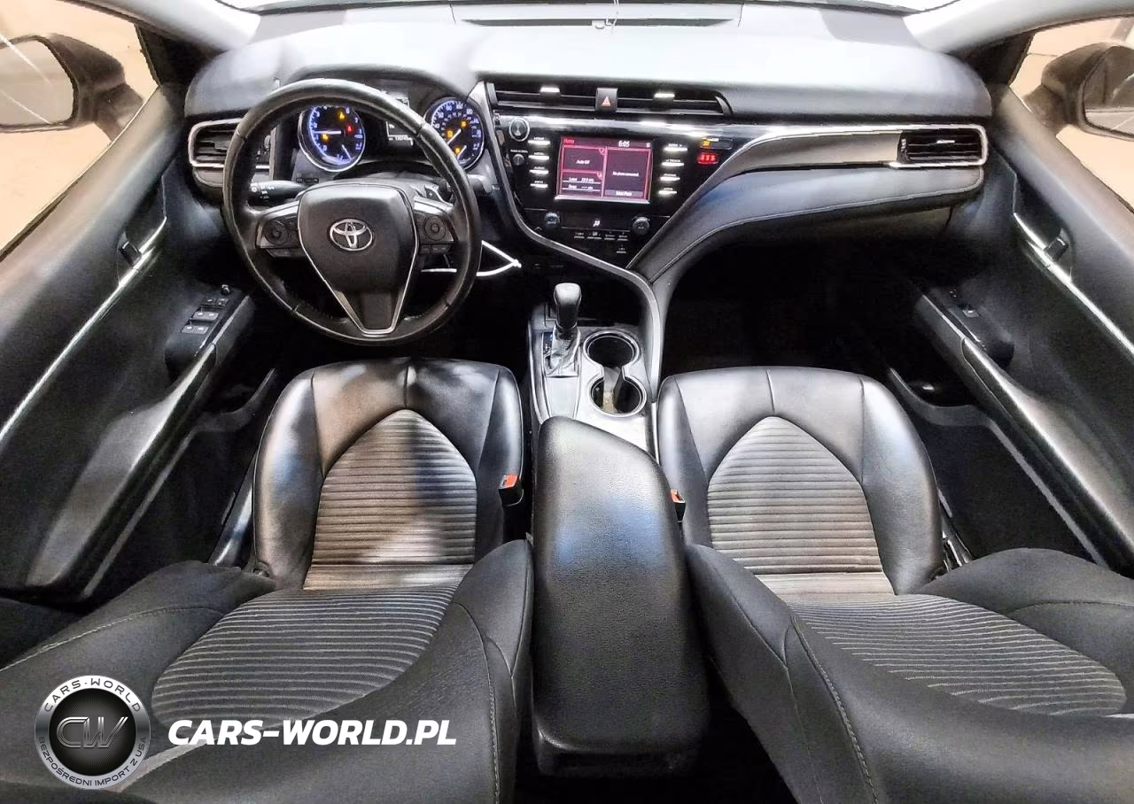 2018 Toyota Camry Se VIN:JTNB11HKXJ3011908 - 8