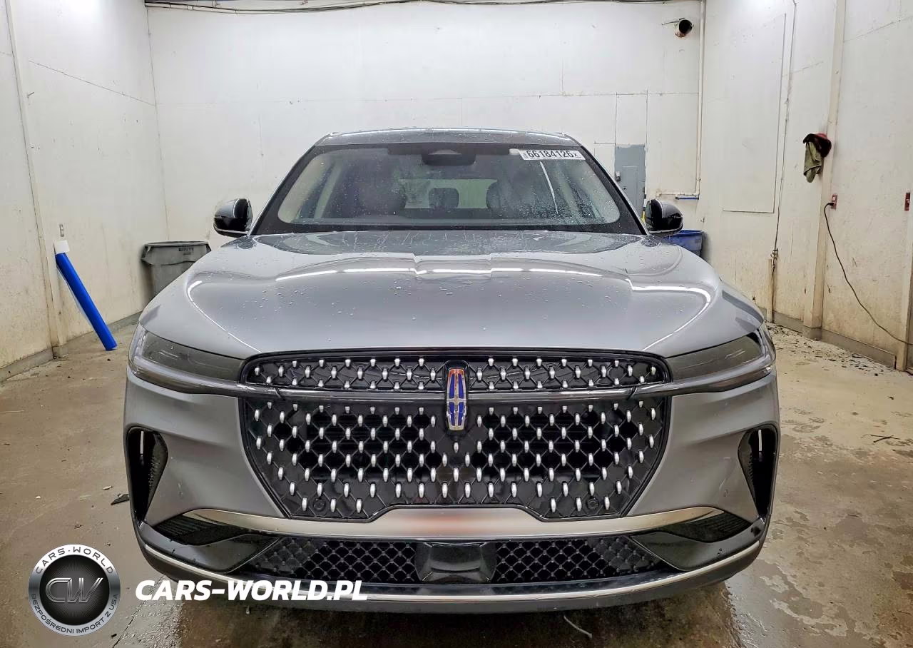 2025 Lincoln Nautilus Premiere VIN:5LMPJ8J42SJ905258 - 5