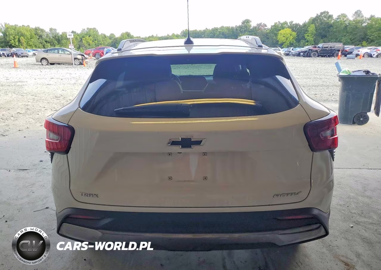 2025 Chevrolet Trax Activ VIN:KL77LKEP2SC253343 - 6