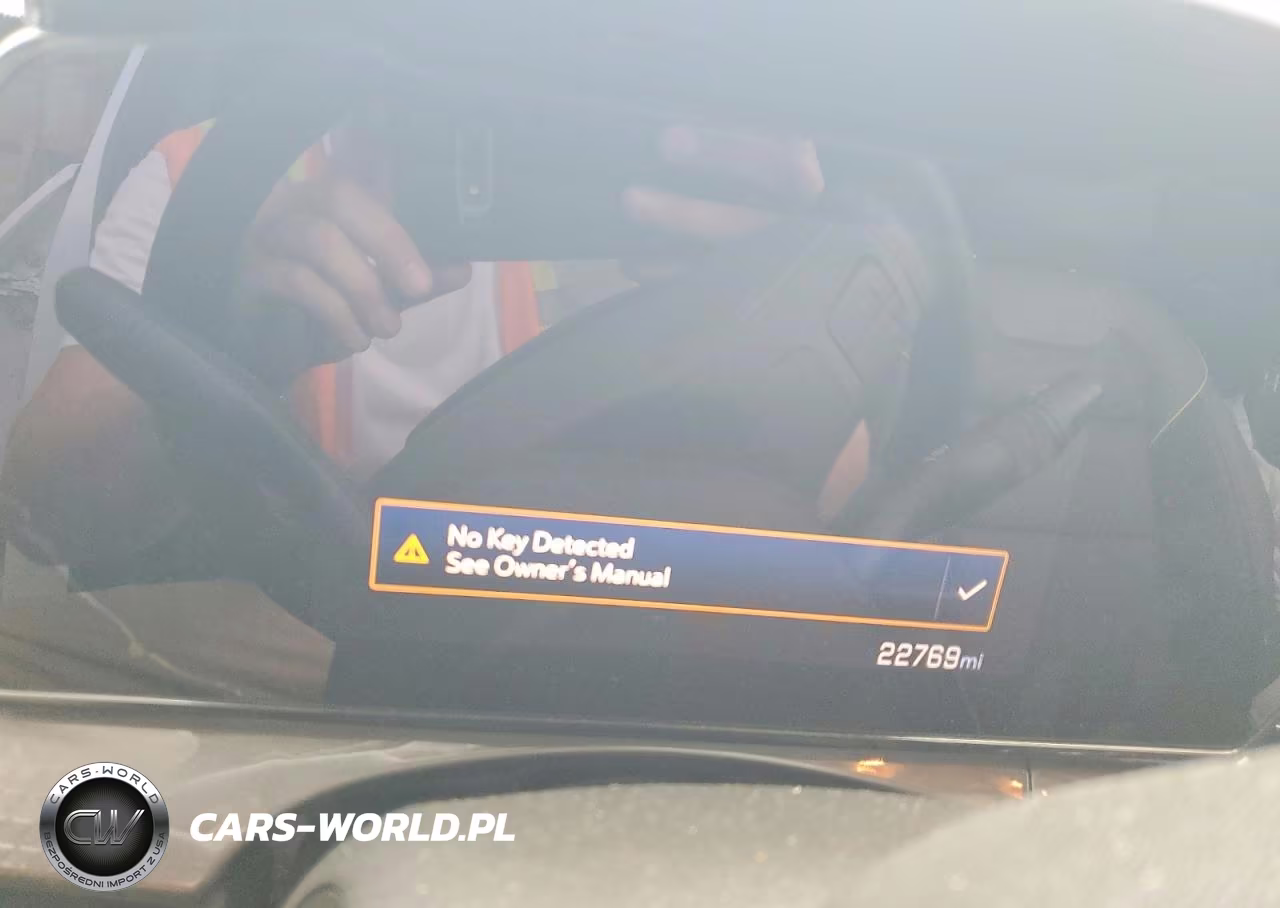 2025 Chevrolet Trax Activ VIN:KL77LKEP2SC253343 - 9