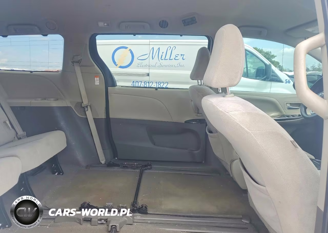 2020 Toyota Sienna Le VIN:5TDKZ3DC0LS025566 - 11