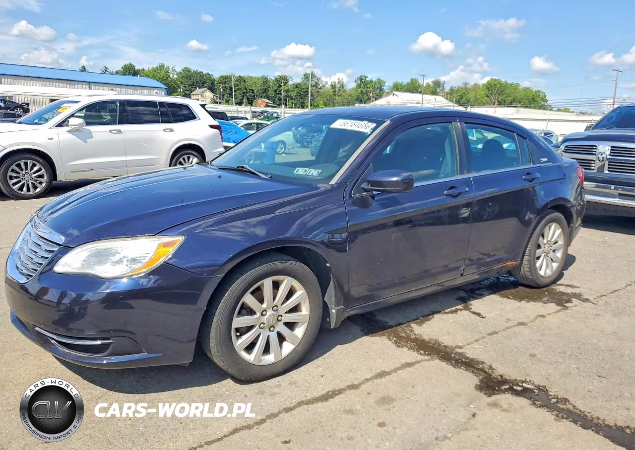 2011 Chrysler 200 Touring VIN:1C3BC1FB6BN531387 - 1