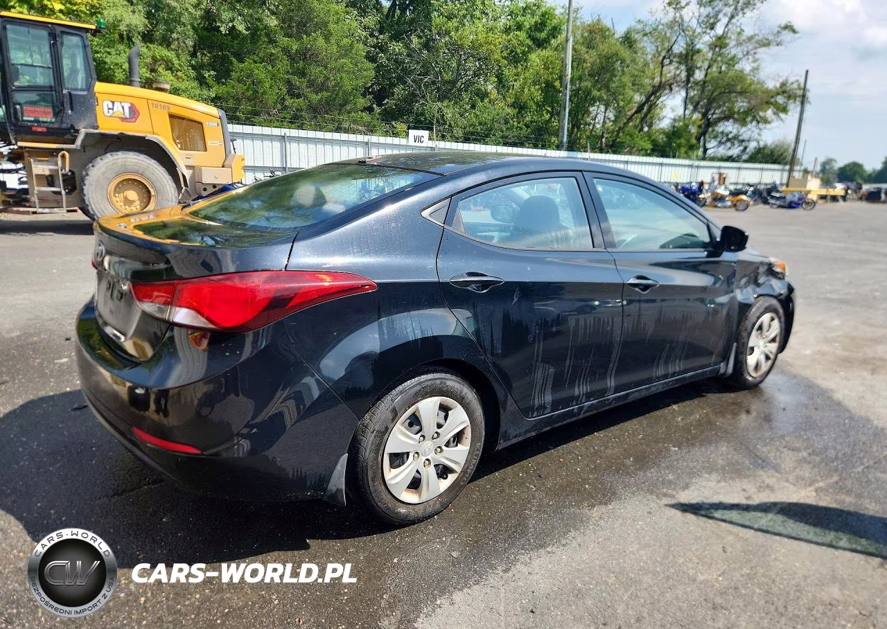 2016 Hyundai Elantra Se VIN:5NPDH4AE7GH667477 - 3