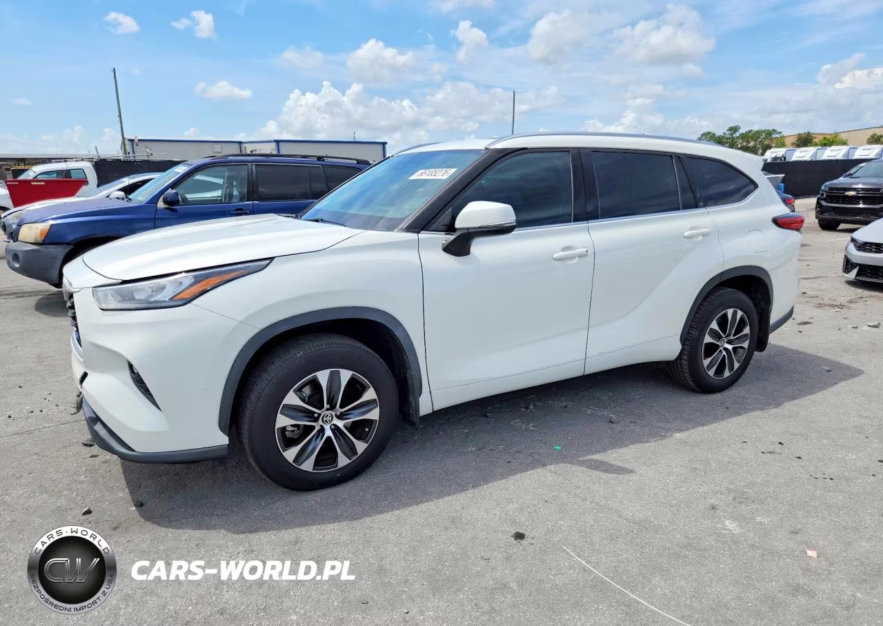 2020 Toyota Highlander Xle