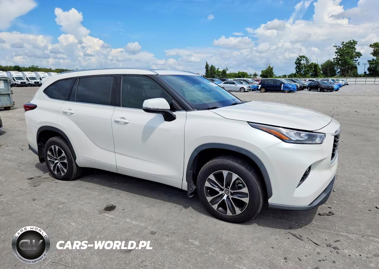 2020 Toyota Highlander Xle VIN:5TDGZRBH6LS519194 - 4