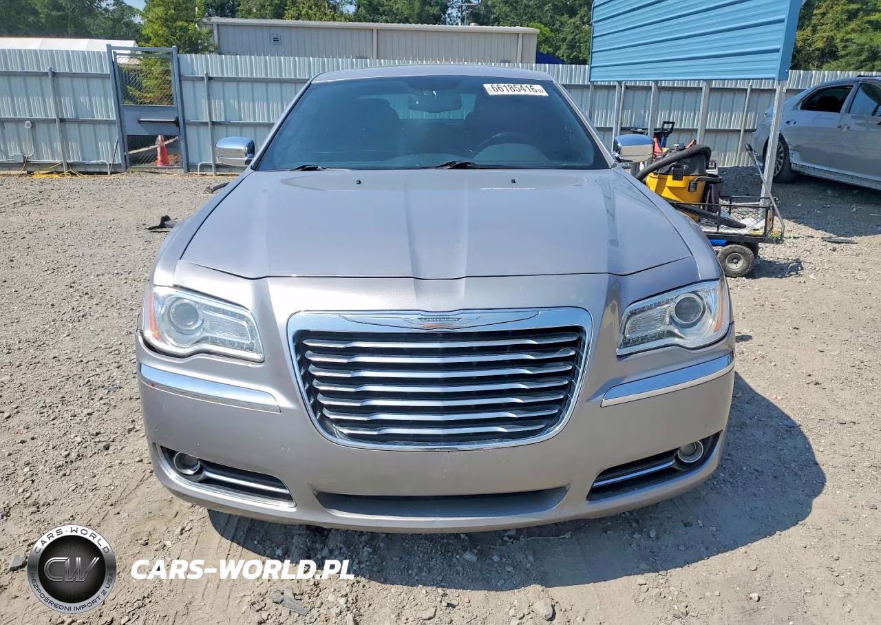 2014 Chry 300C VIN:2C3CCAETXEH382915 - 5