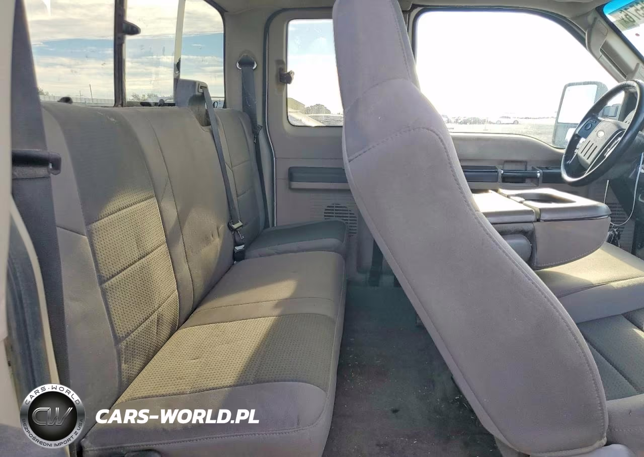 2010 Ford F250 Super Duty VIN:1FTSX2BR4AEA12121 - 10