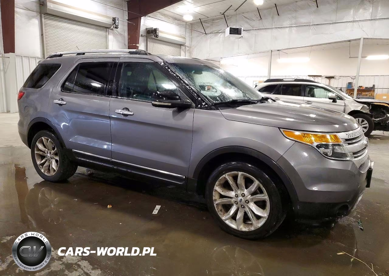 2012 Ford Explorer Xlt VIN:1FMHK7D80CGA73267 - 4