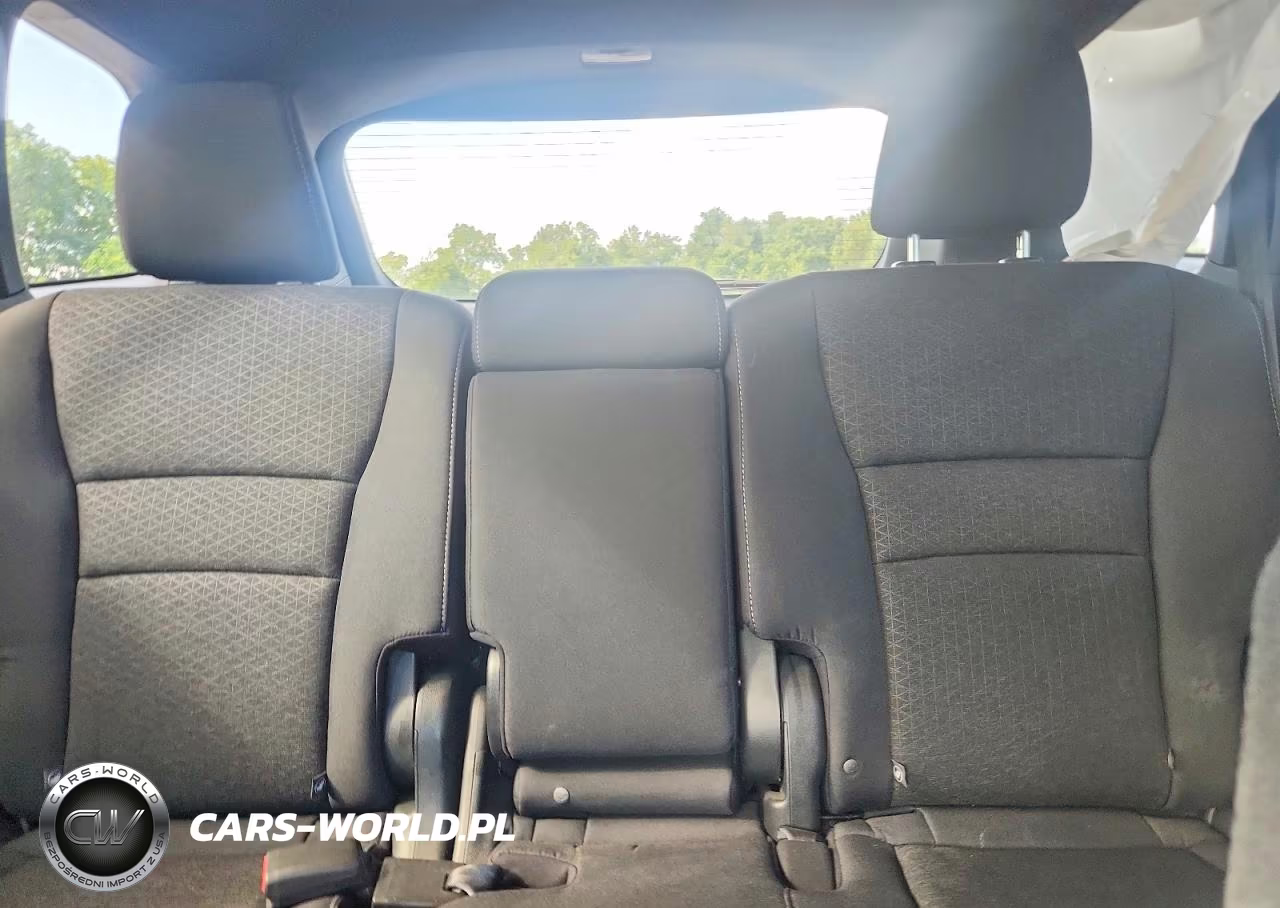 2019 Honda Passport Sport VIN:5FNYF8H28KB016344 - 10