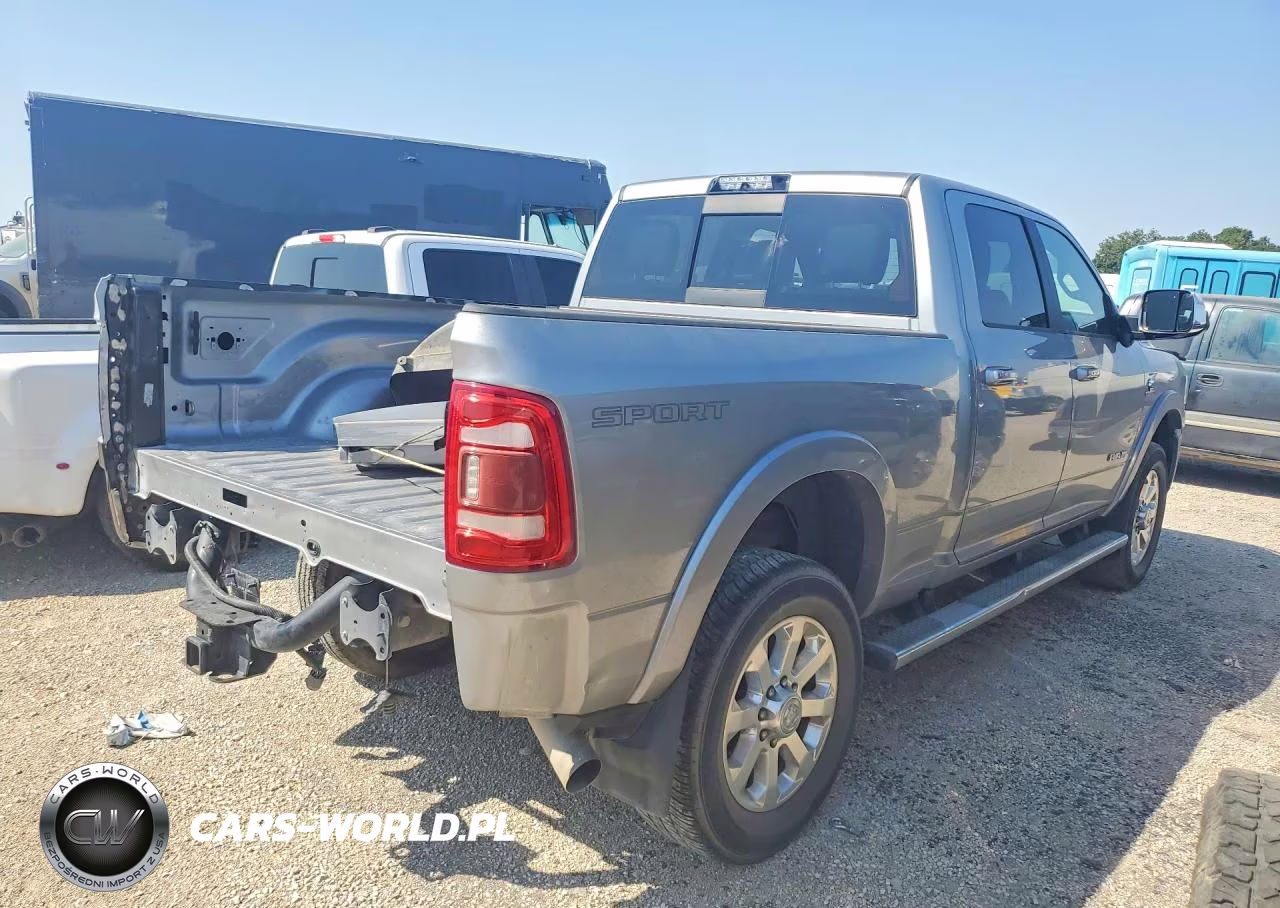 2019 Ram 2500 Laramie VIN:3C6UR5FL9KG613603 - 3