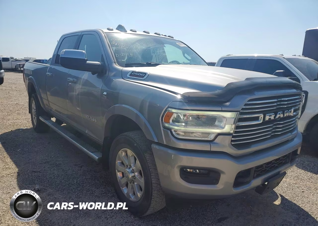 2019 Ram 2500 Laramie VIN:3C6UR5FL9KG613603 - 4