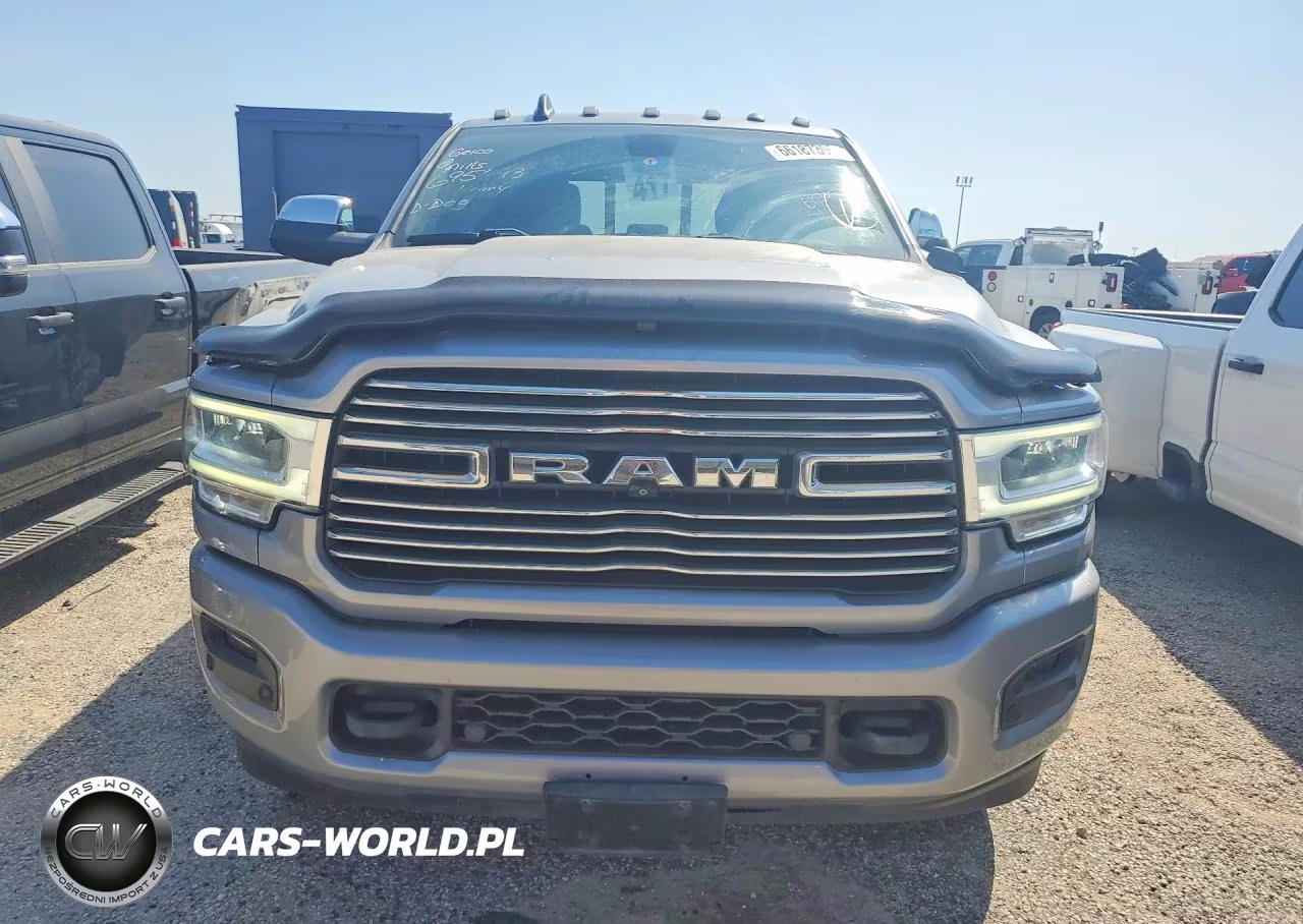 2019 Ram 2500 Laramie VIN:3C6UR5FL9KG613603 - 5