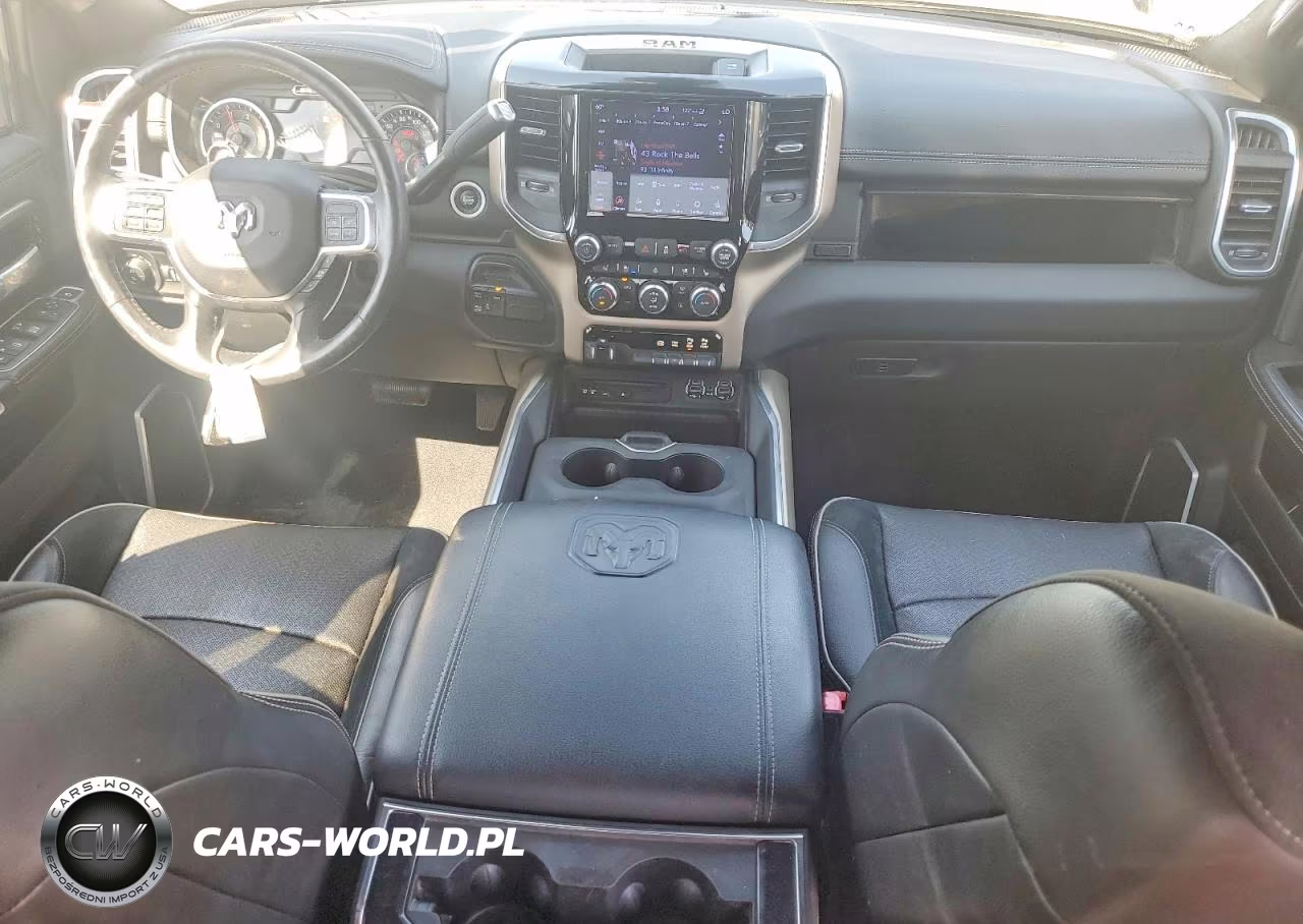 2019 Ram 2500 Laramie VIN:3C6UR5FL9KG613603 - 8